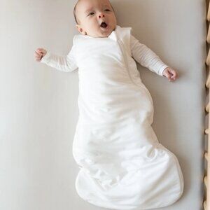 Kyte Cloud Sleep Bag 1.0, Medium (18-30 pounds) | White